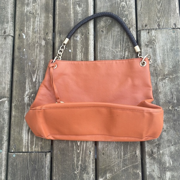 Michael Kors Pebble Chain Bag Purse - Picture 6 of 10